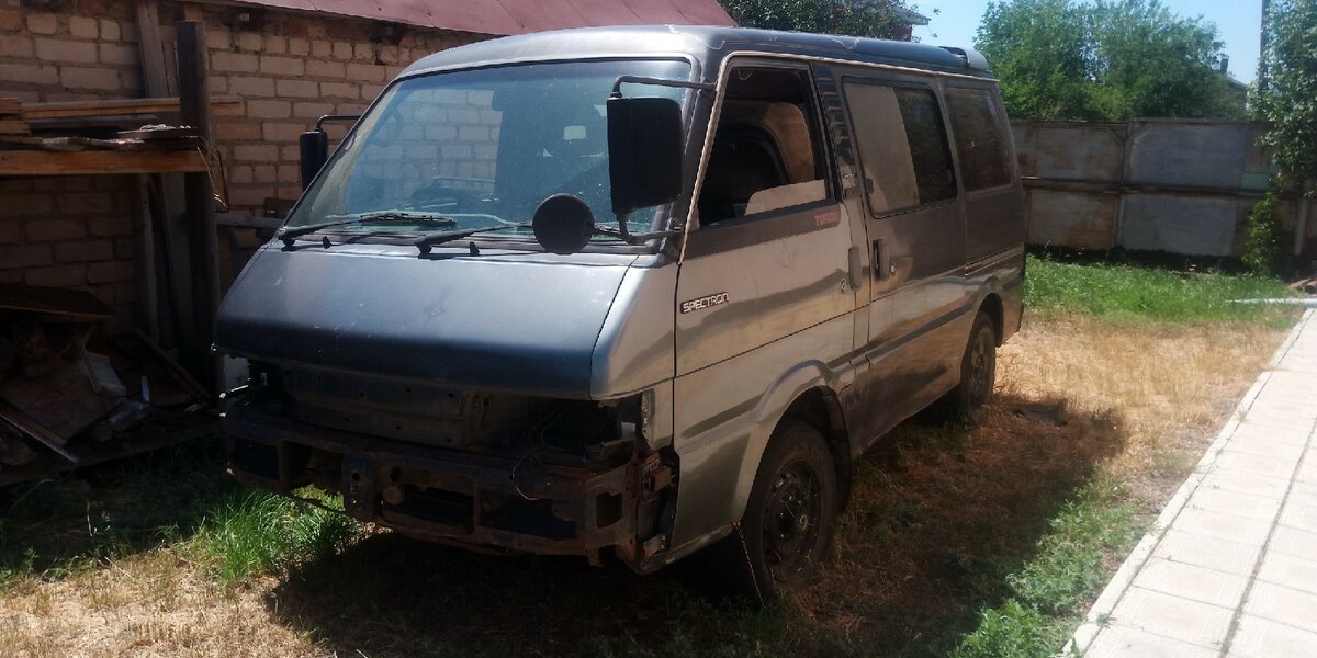Ford spectron 1995