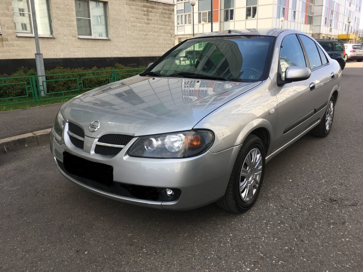 Nissan Almera n16 седан