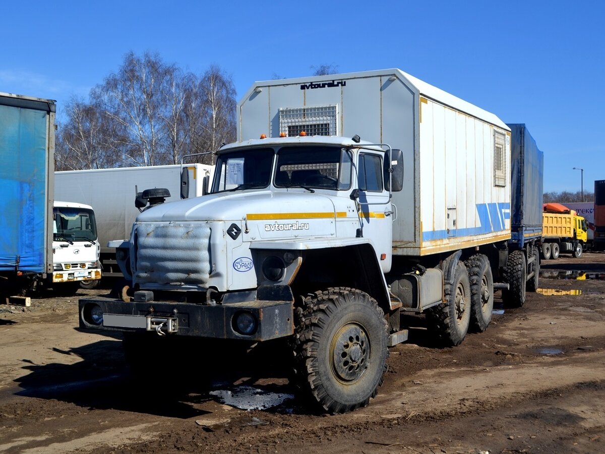 Урал 5323 грузовой автомобиль