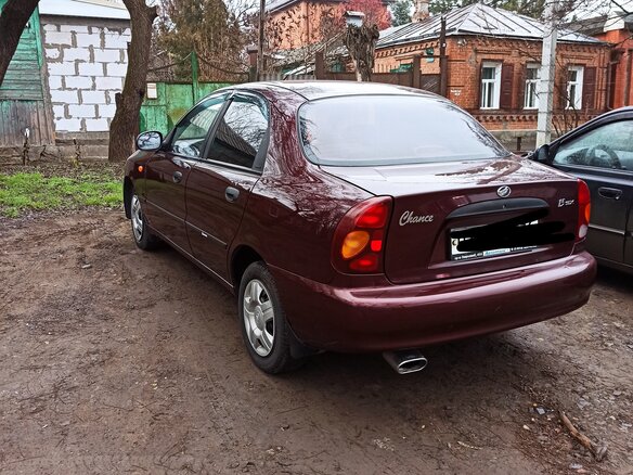 2011 ЗАЗ Chance, красный, 300000 рублей - вид 4