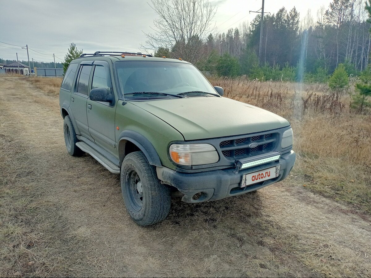 Купить б/у Ford Explorer II 4.0 MT (205 л.с.) 4WD бензин механика в