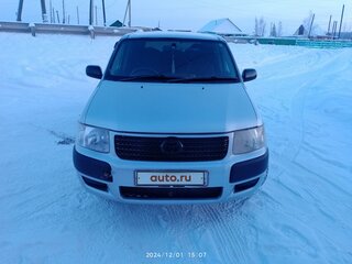 2010 Toyota Succeed I, серебристый, 600000 рублей, вид 1