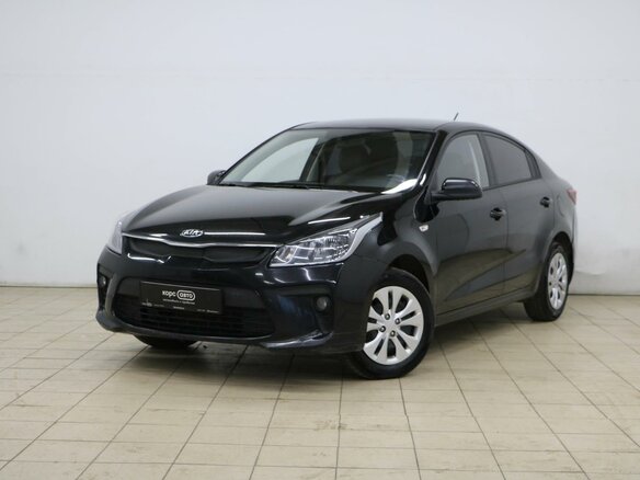 2017 Kia Rio IV, чёрный
