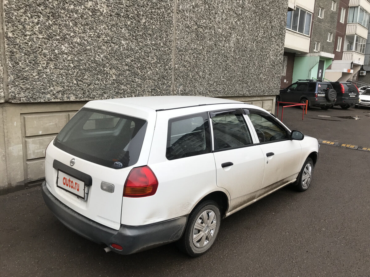 Дизайн Nissan Avenir: внешний вид