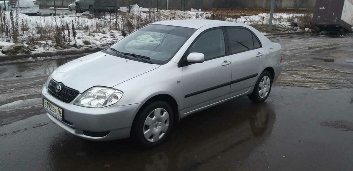 Toyota corolla ix e120