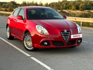 2014 Alfa Romeo Giulietta III, красный, 1370000 рублей, вид 1