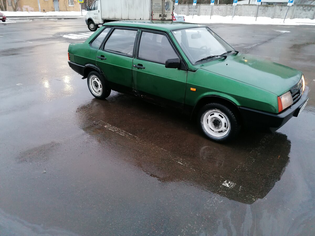 Лада 21099 зеленая