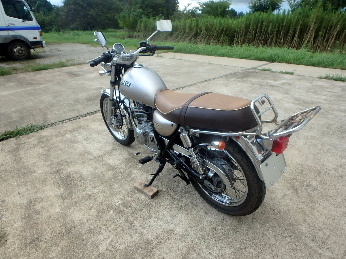 Suzuki Volty tu250