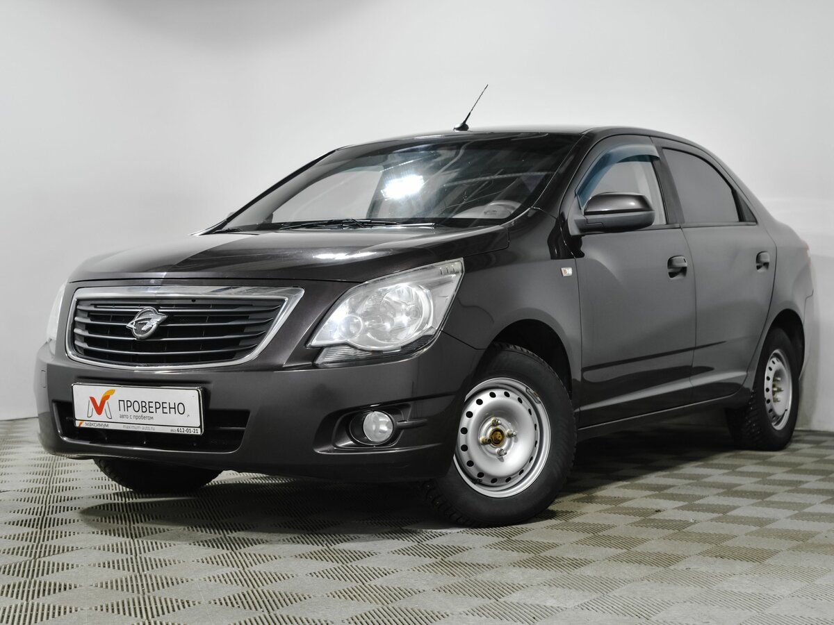 Купить б/у Ravon R4 2016-2020 1.5 MT (106 л.с.) бензин механика в Санкт ...
