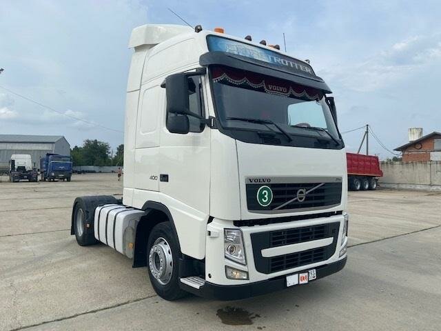 Седельный тягач Volvo FH 2011