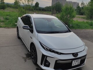 2019 Toyota Prius PHV ZVW52 IV (XW50), белый, 2000000 рублей, вид 1
