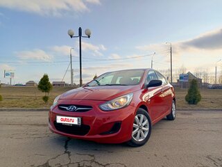 2011 Hyundai Solaris I, красный, 675000 рублей, вид 1