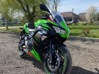 Kawasaki Ninja 650 6