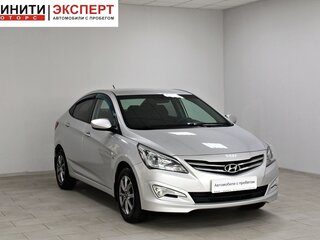 2016 Hyundai Solaris I Рестайлинг, серебристый, 1109900 рублей, вид 1
