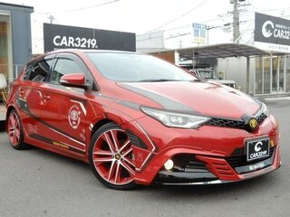 2016 Toyota Auris II Рестайлинг, пурпурный, 1120000 рублей, вид 1