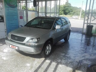 1999 Lexus RX 300 I, серебристый, 599000 рублей, вид 1