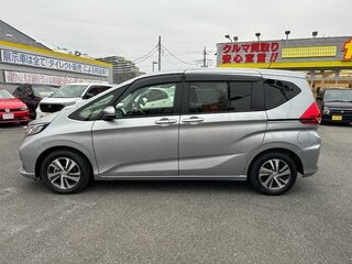 2020 Honda Freed+ II Рестайлинг, серый, 1120000 рублей, вид 5