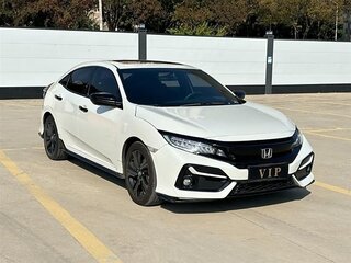 2021 Honda Civic X, белый, 1290000 рублей, вид 1