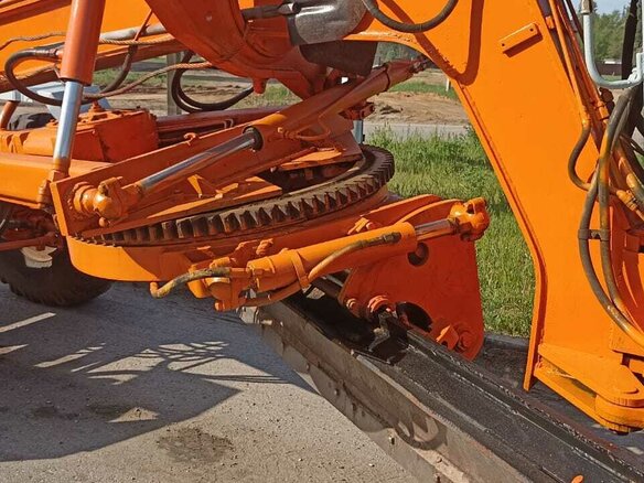 2003 Брянский арсенал ГС-14.02, оранжевый, 1900000 рублей - вид 4