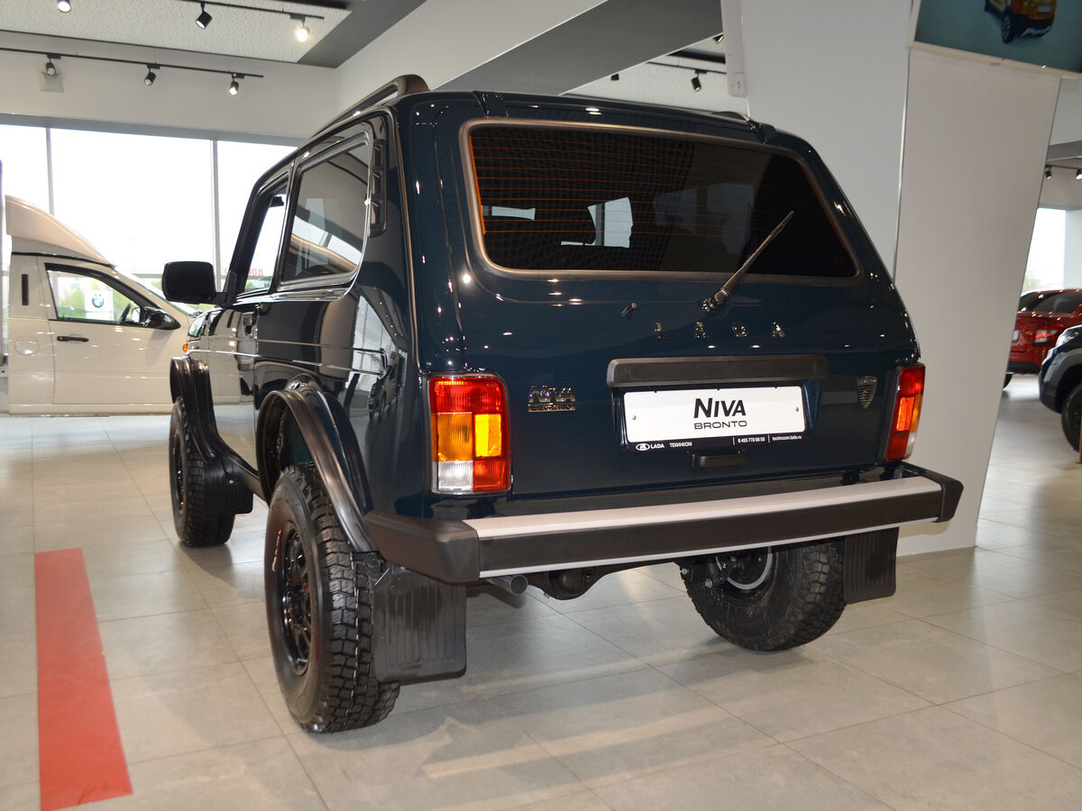 Lada Niva Legend Bronto
