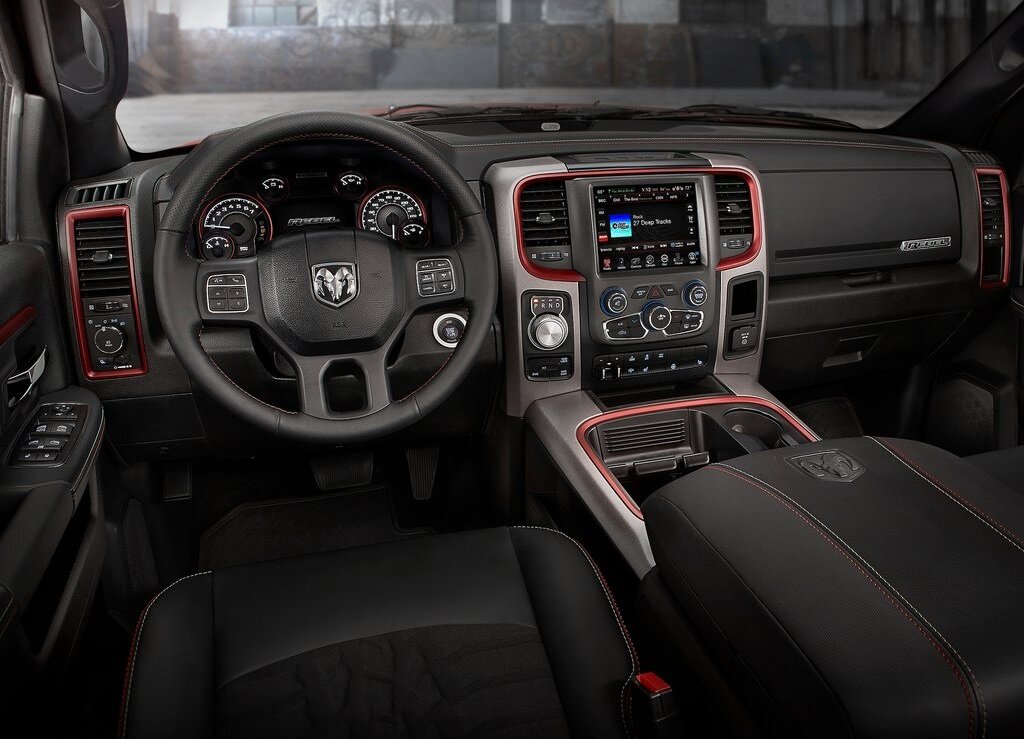 2016 Dodge RAM IV (DS/DJ), красный - вид 2.