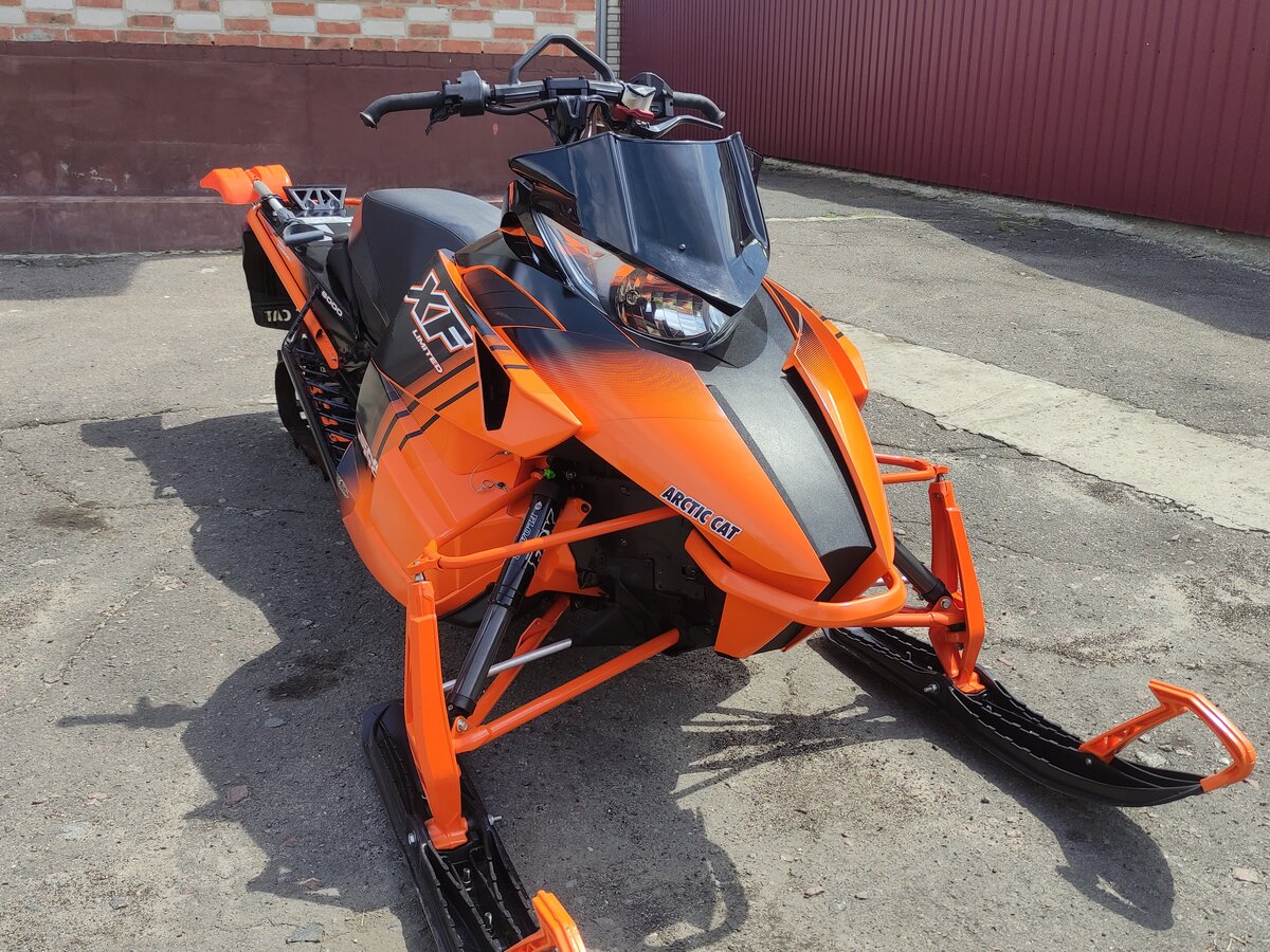 Р’РµРЅРµС† Arctic Cat 800