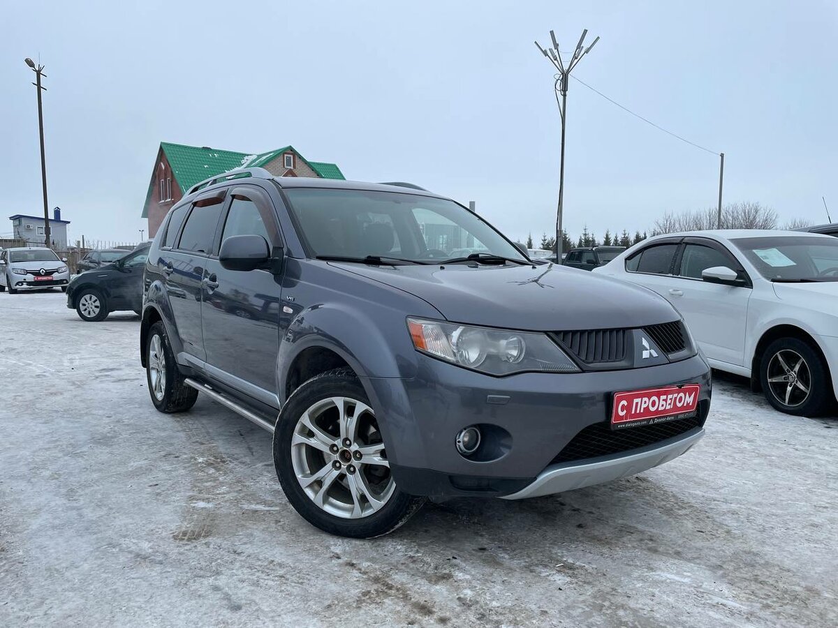 Купить б/у Mitsubishi Outlander II 3.0 AT (220 л.с.) 4WD бензин автомат ...