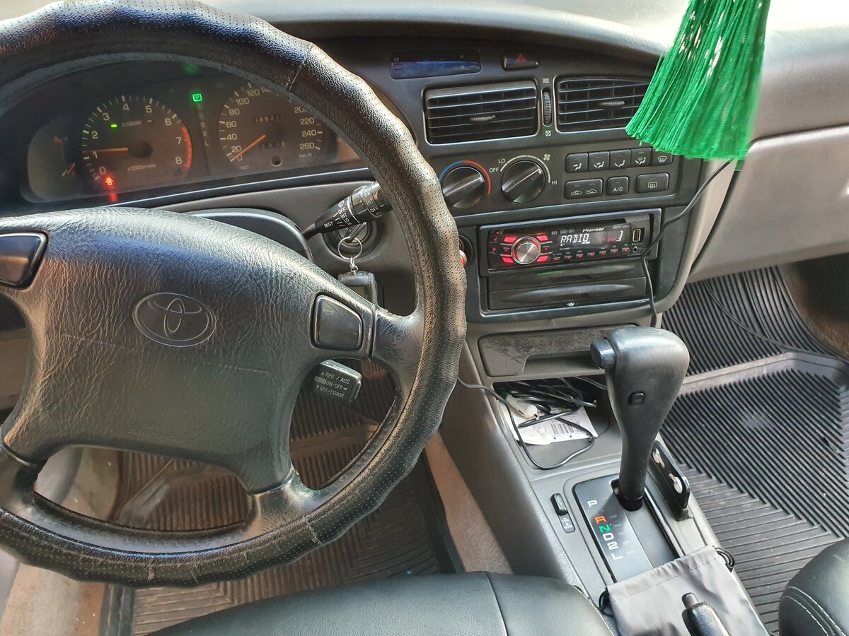 Toyota Camry 1992 универсал