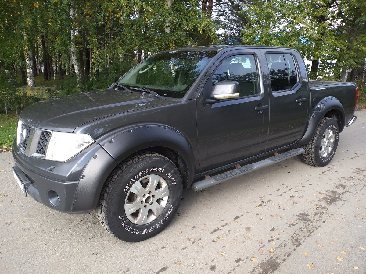 Nissan Navara 2008 пикап