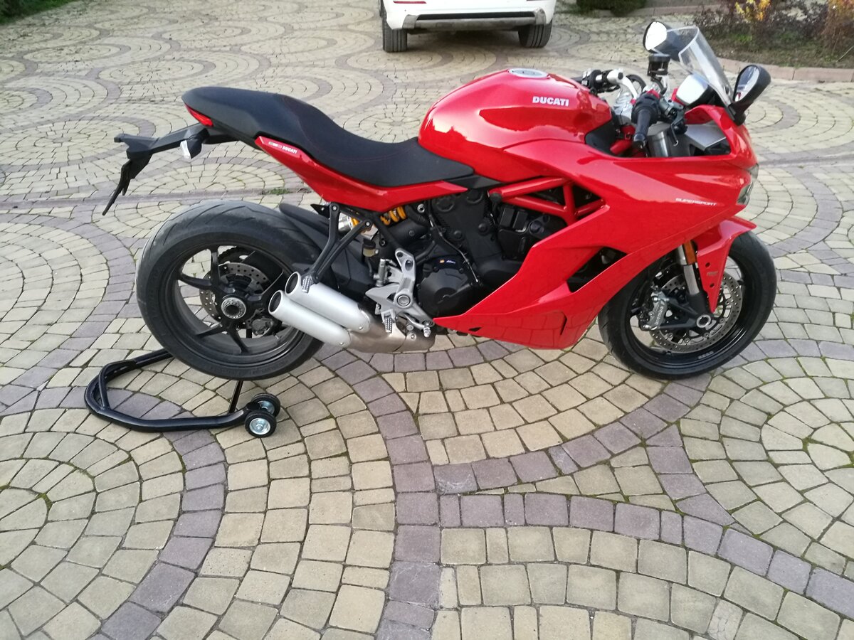 Ducati Supersport 2017