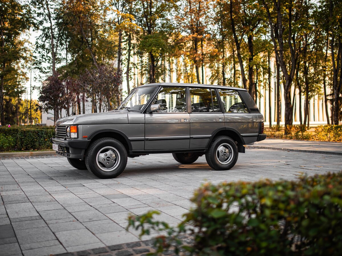 Купить б/у Land Rover Range Rover I 4.3 AT (202 л.с.) 4WD бензин ...