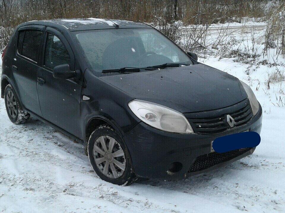 Рено Сандеро 1 черный