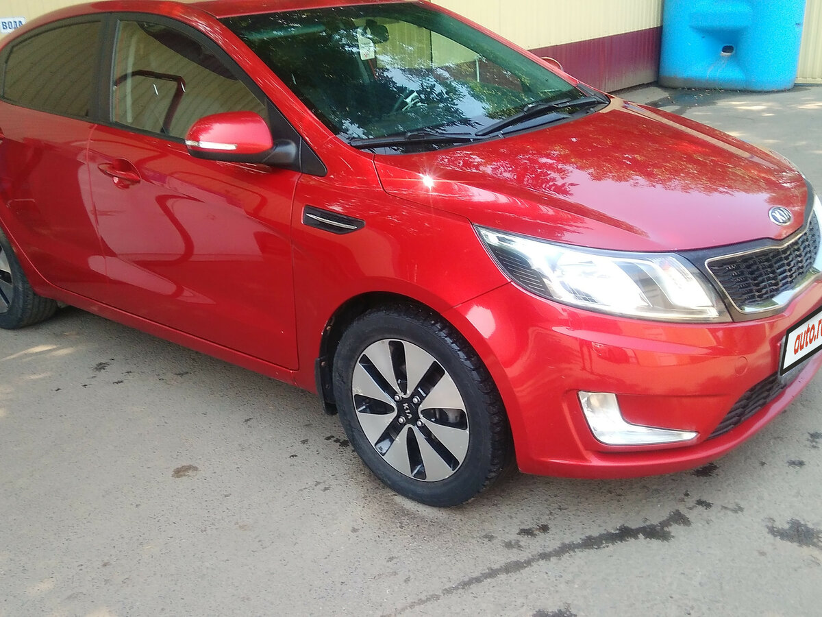 Kia Rio 3 красная