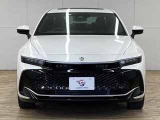 2023 Toyota Crown Sedan XVI (S230), белый, 4100000 рублей, вид 1