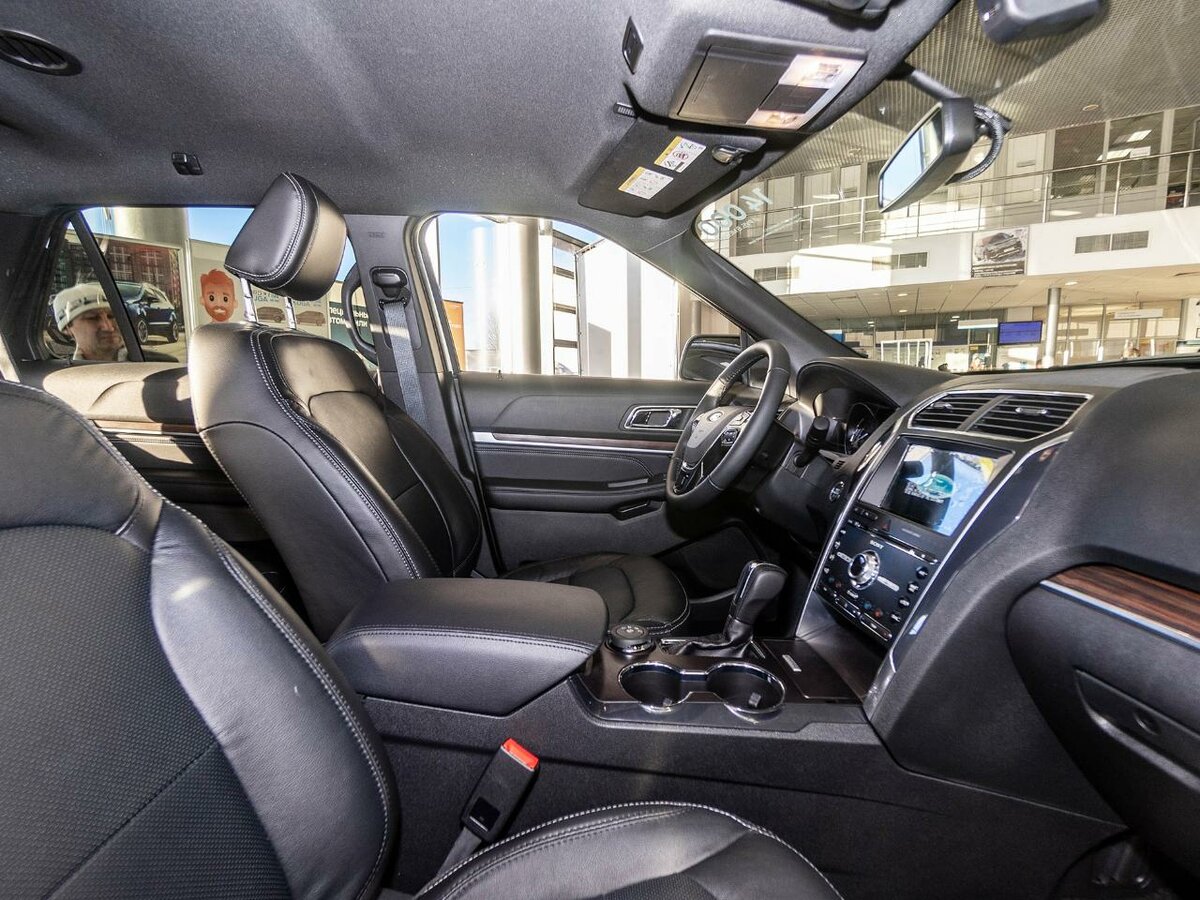 Ford Explorer 2011 2019 салон