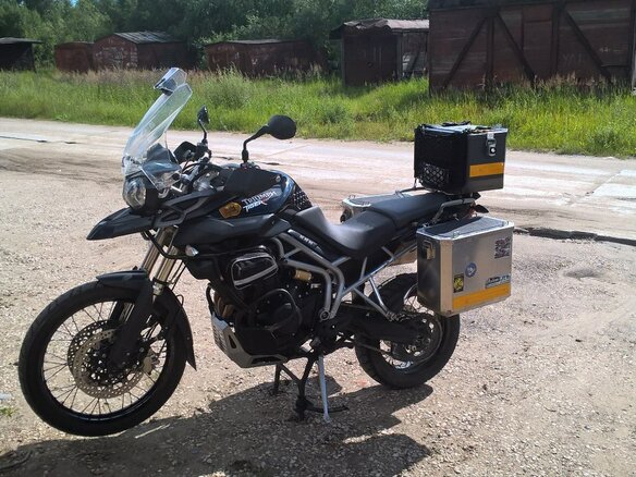 2011 Triumph Tiger 800, чёрный - вид 5