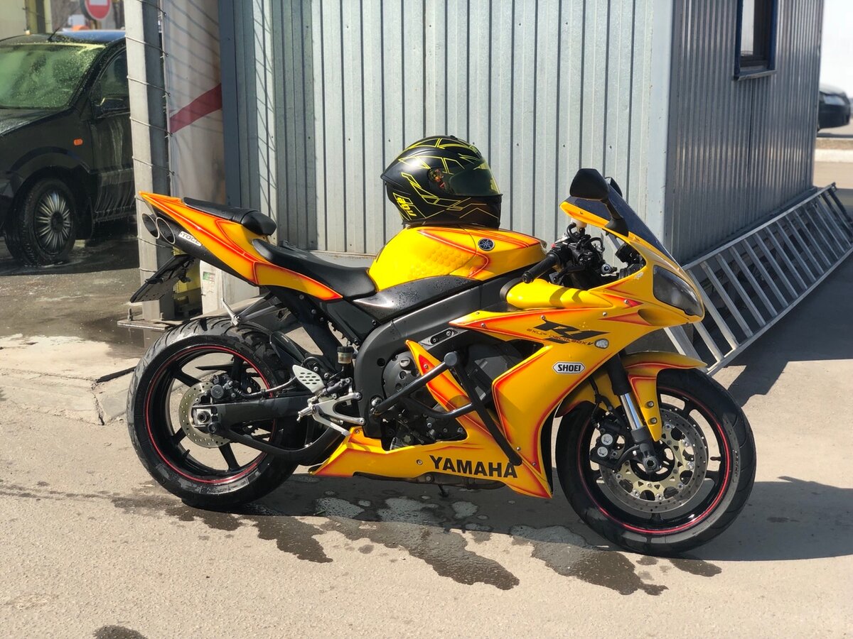 Yamaha YZF r1 Р¶РµР»С‚С‹Р№