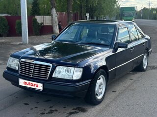 1988 Mercedes-Benz W124 230, синий, 299000 рублей, вид 1