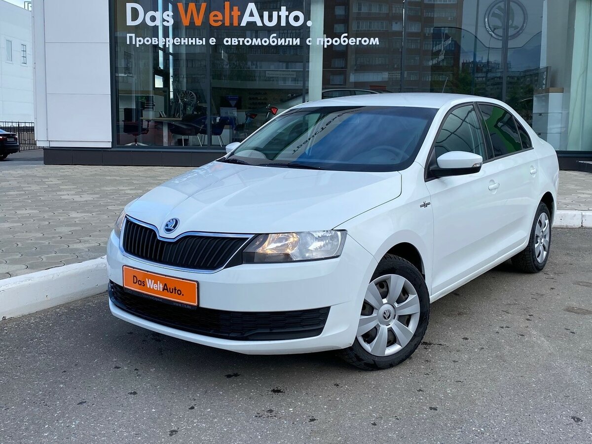 Купить б/у Skoda Rapid I Рестайлинг 1.6 AT (110 л.с.) бензин автомат в ...