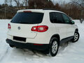 2010 Volkswagen Tiguan I, белый - вид 2