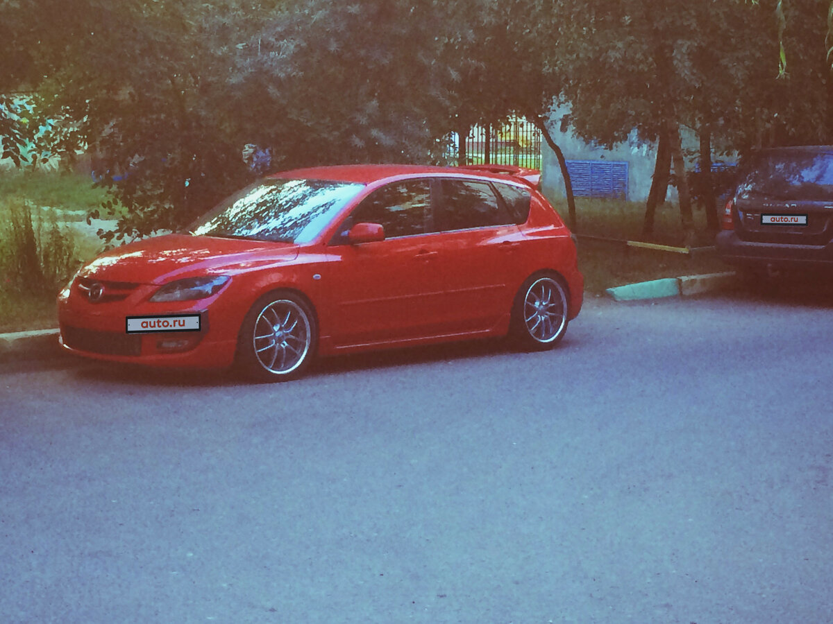 Mazda 3 MPS В закате