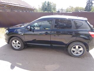 2012 Nissan Qashqai I Рестайлинг, чёрный, 900000 рублей, вид 1