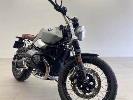 BMW R Nine T Scrambler 1 084 343 21 BMW R Nine T Scrambler