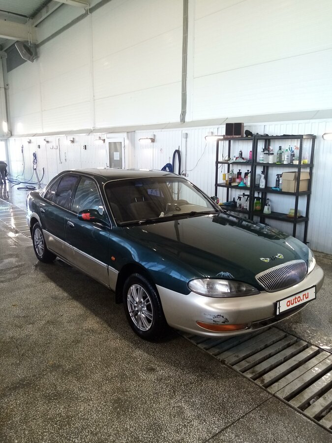 Лексус 1995 седан