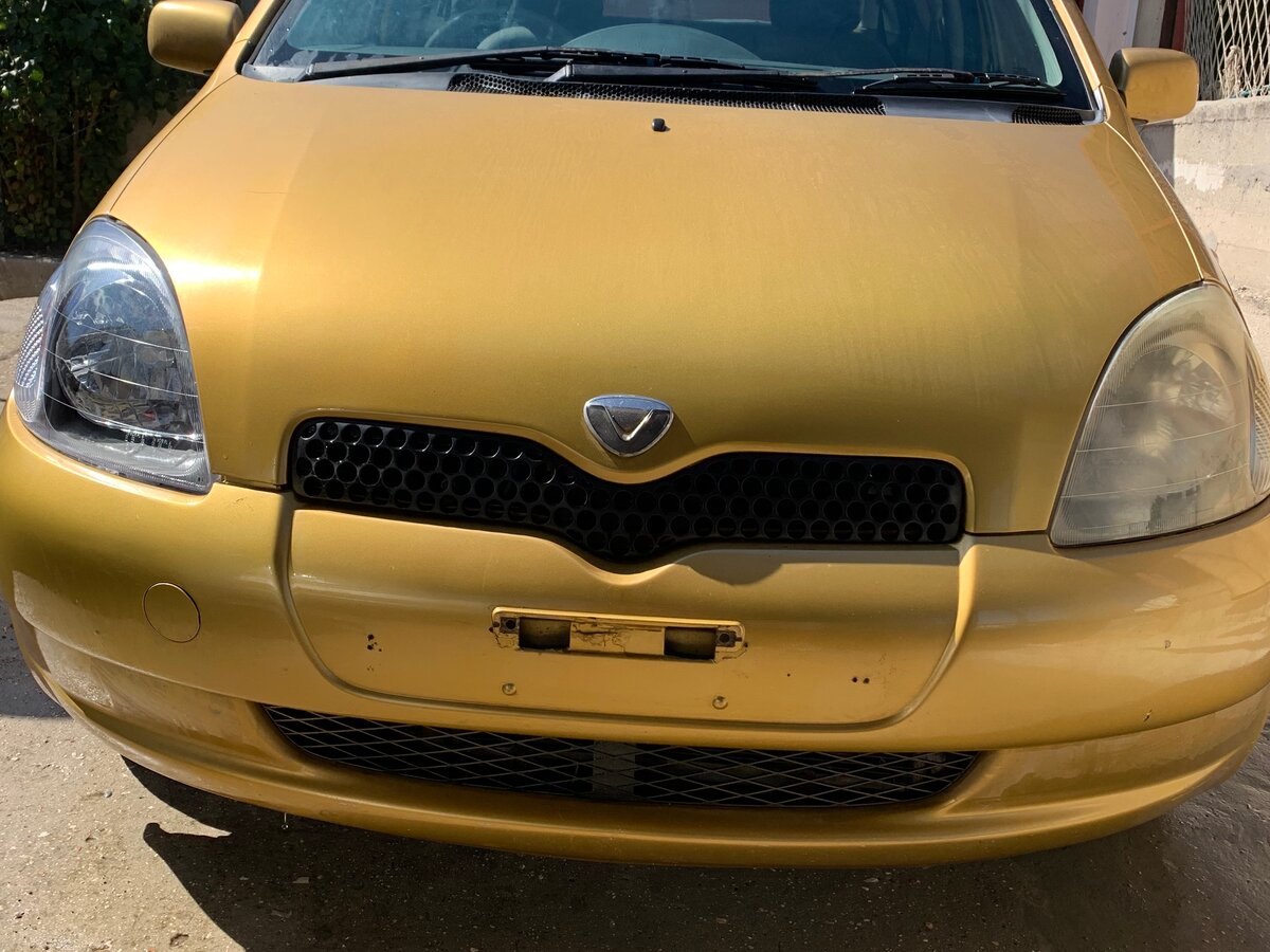 Купить б/у Toyota Vitz I (P10) 1.0 AT (70 л.с.) бензин автомат в ...