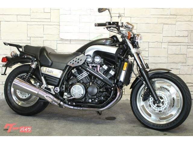 Yamaha V-Max 1200