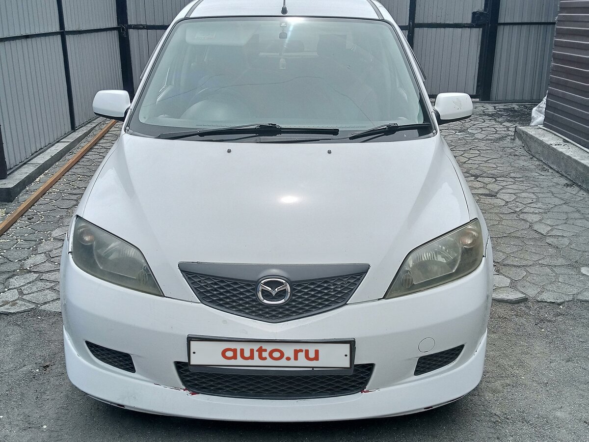 Купить б/у Mazda Demio I (DW) 1.3 AT (83 л.с.) бензин автомат в Кызыле ...