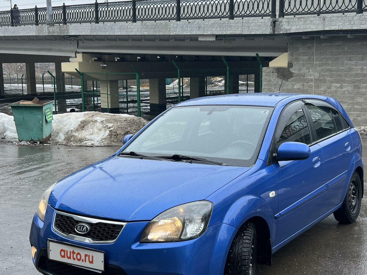 Купить б/у Kia Rio II Рестайлинг 1.4 AT (95 л.с.) бензин автомат в Туле ...