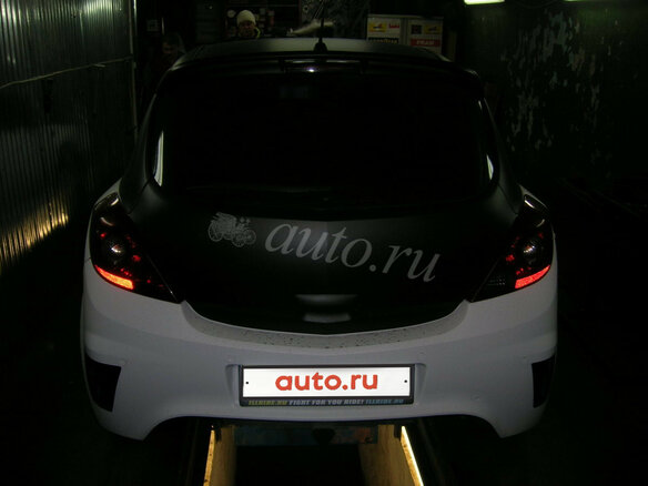 2008 Opel Corsa OPC D, белый - вид 1