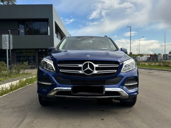 2018 Mercedes-Benz GLE 250 d I (W166), синий, 4900000 рублей - вид 2